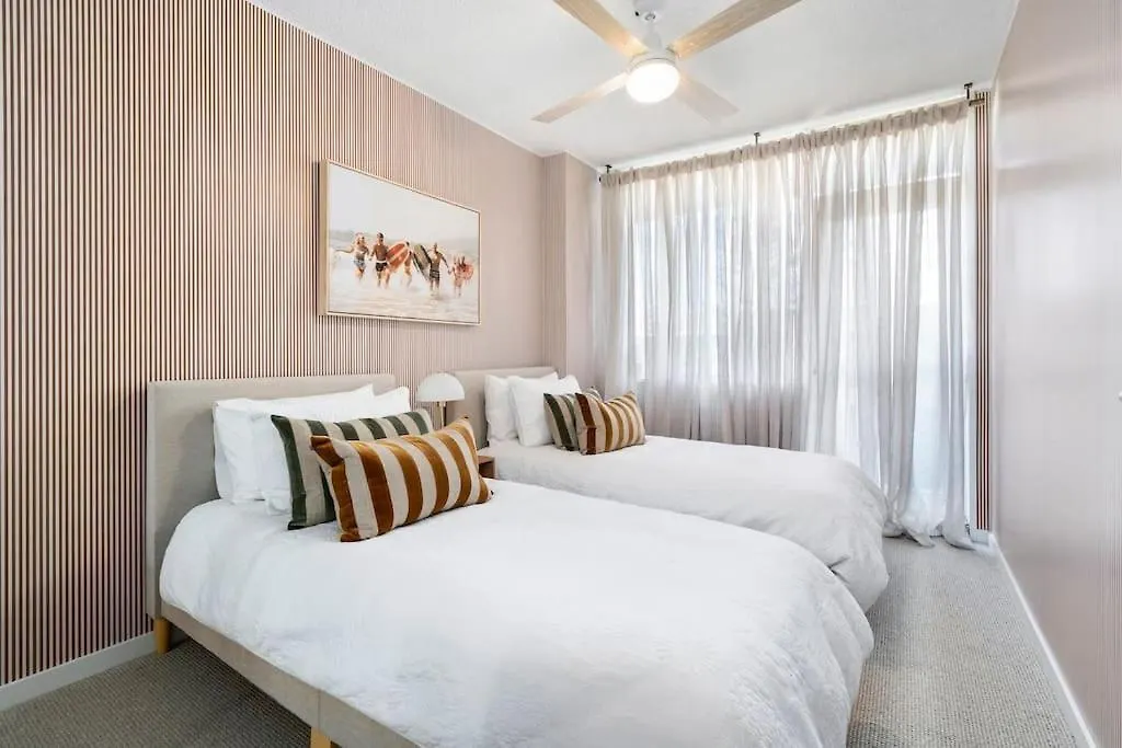 Beachfront Bliss 2 Bd Broadbeach Gold Coast