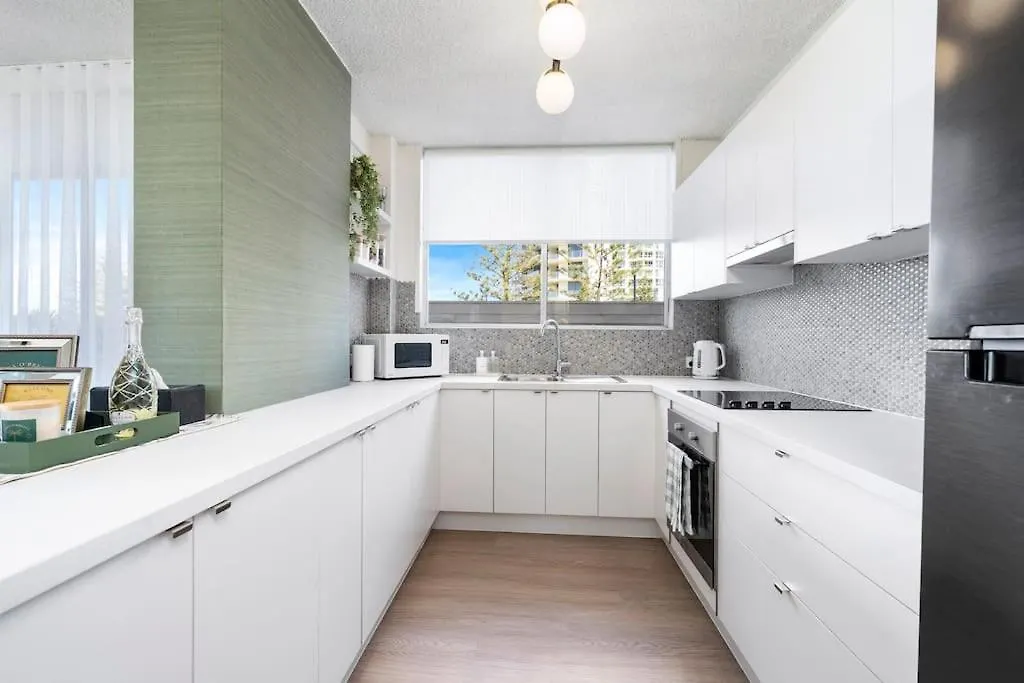 Beachfront Bliss 2 Bd Broadbeach Gold Coast 0*,